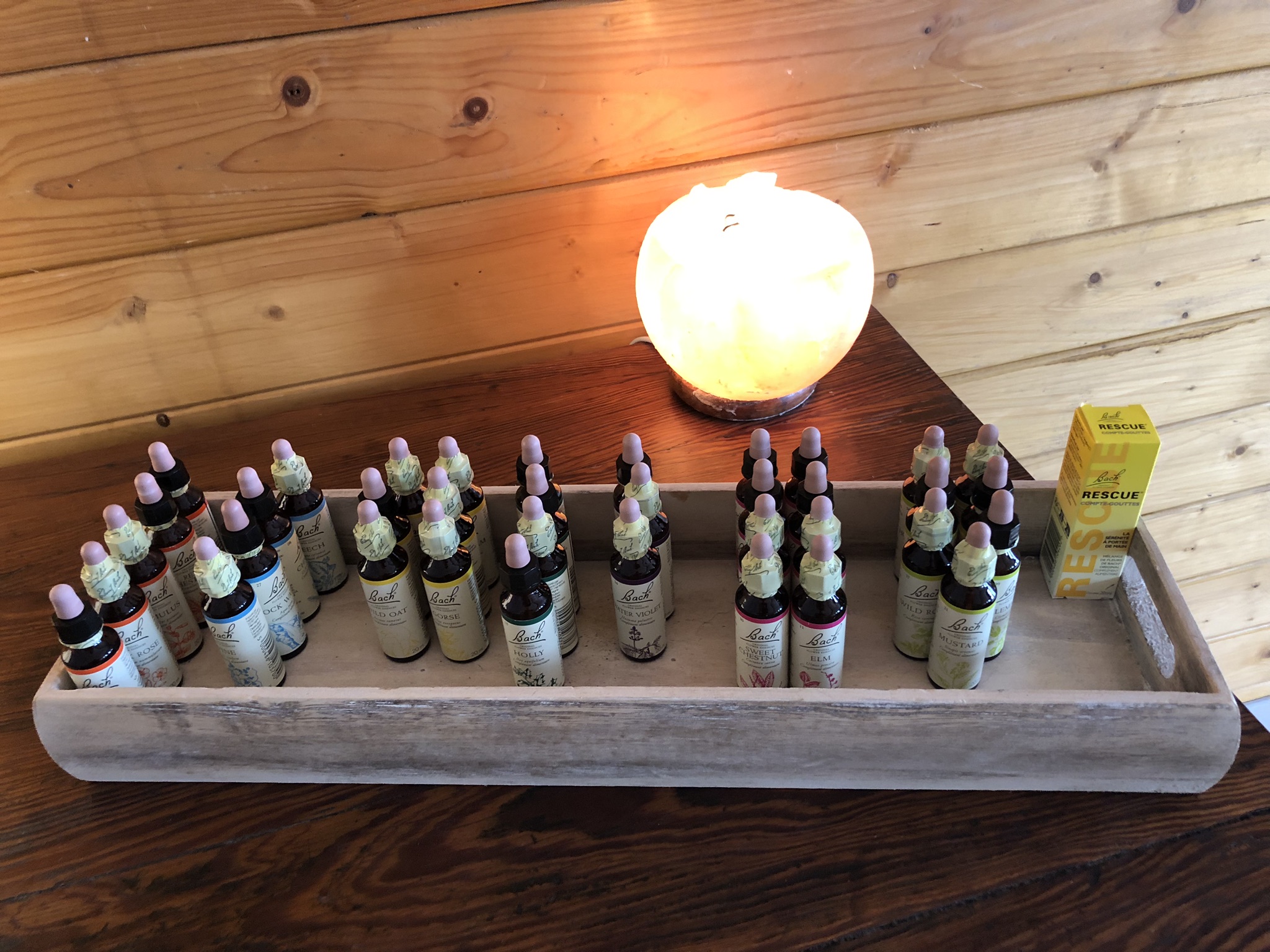 Photos des flacons de Fleurs de Bach